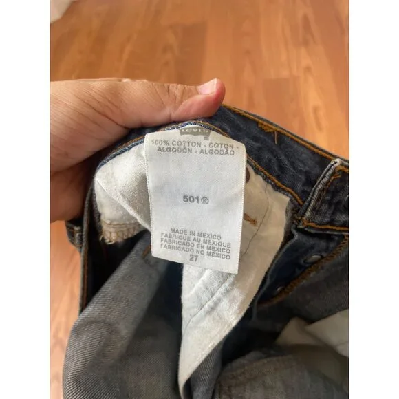 Levi's 501 Denim Blue Shorts Size 27 - Picture 3 of 3